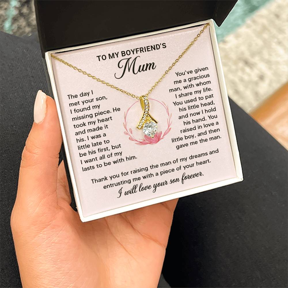 Alluring Beauty necklace in gift box with heartfelt message for boyfriend's mum, perfect appreciation gift.