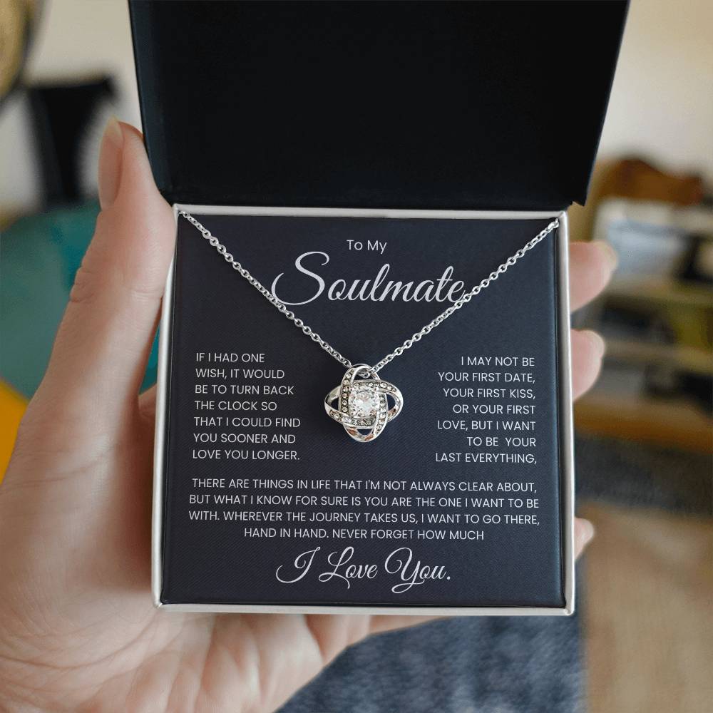 Love Knot Necklace for Soulmate - "Never Forget how Much I Love You" message in gift box with heartfelt inscription. Ideal romantic gift.